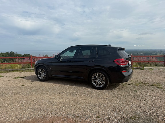 BMW X3 3 of 5