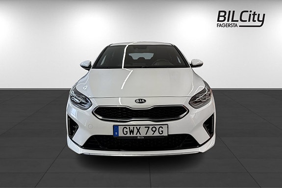 Kia ProCeed 2 of 5