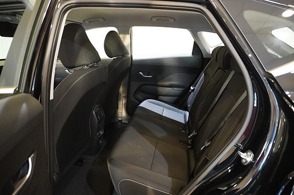 Hyundai Kona 9 of 11