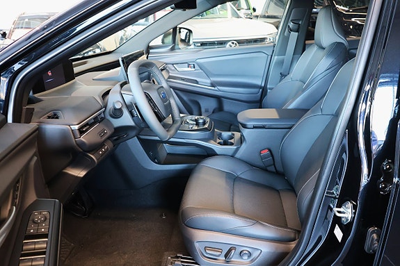 Subaru Solterra 7 of 23