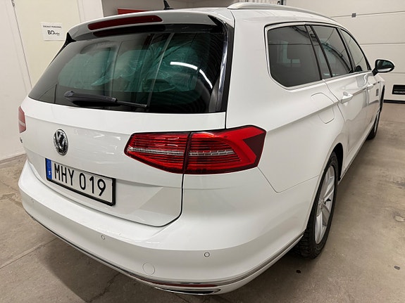 Volkswagen Passat 5 of 5