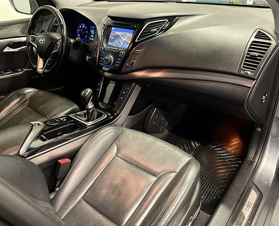 Hyundai i40 7 of 17