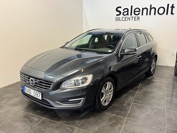 Volvo V60 2 of 27