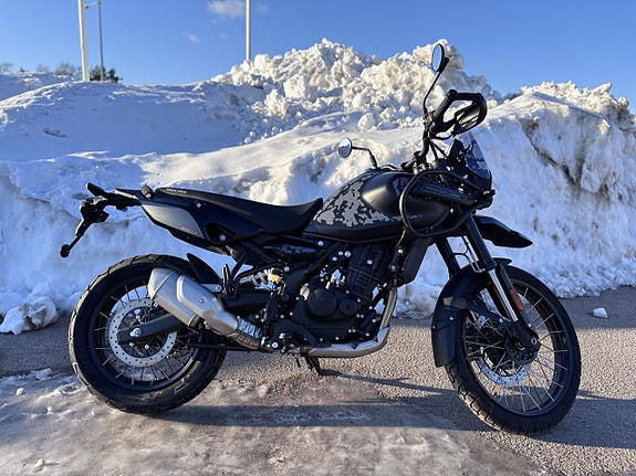 ROYAL Enfield HIMALAYAN 450 Mana Black