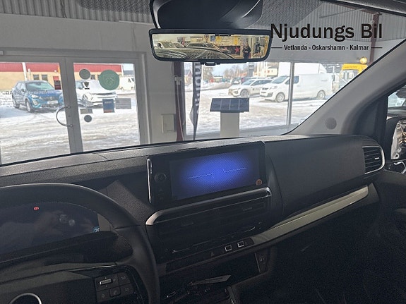 Opel Vivaro 5 of 5