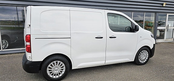 Toyota Proace 6 of 15