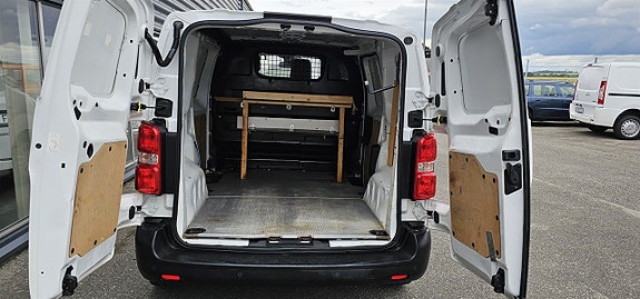 Toyota Proace 10 of 15