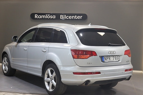 Audi Q7 11 of 28