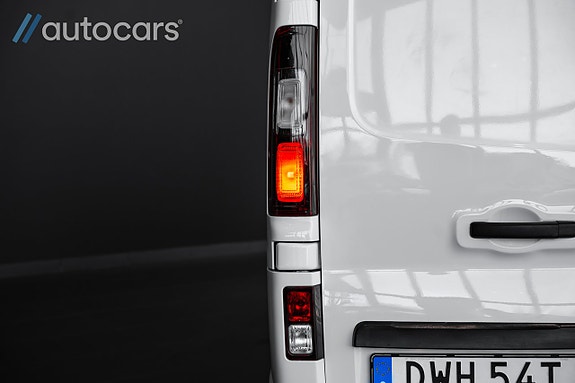 Opel Vivaro 15 of 30