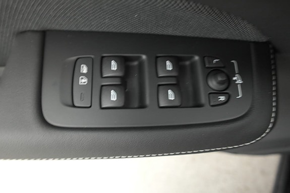 Volvo V60 15 of 21