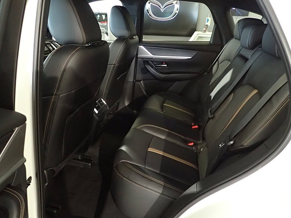 Mazda CX-60 18 of 20