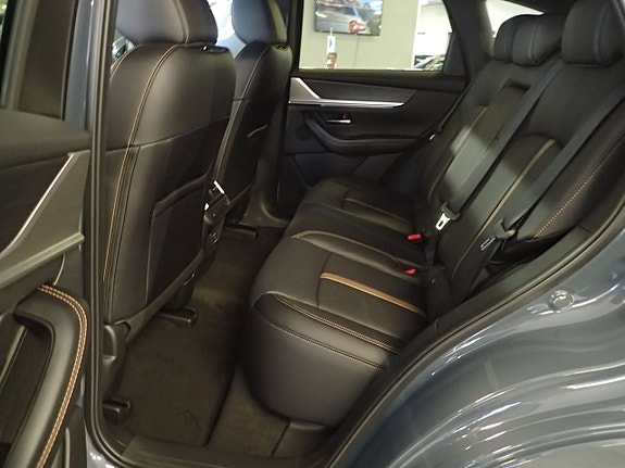 Mazda CX-60 17 of 19