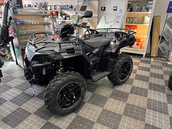 Polaris Sportsman 570 EPS Black Edition T3B KAMPANJ