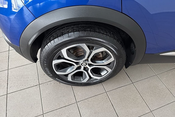 Renault Captur 9 of 23