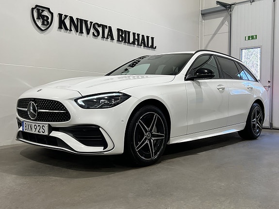 Mercedes-Benz C300 23 of 26