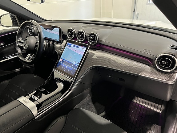 Mercedes-Benz C300 14 of 26