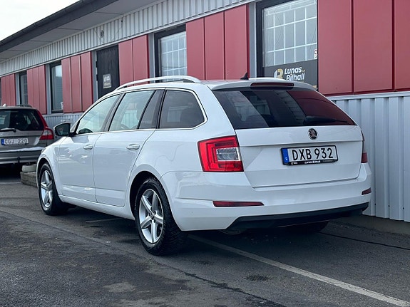 Skoda Octavia 4 of 5