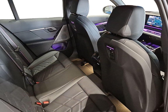BMW 530e 8 of 20