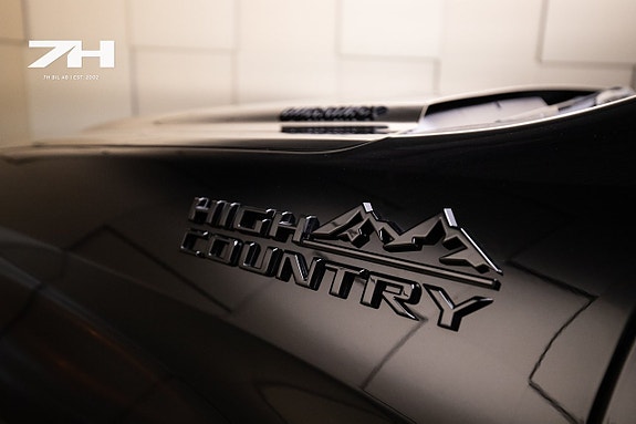 Chevrolet Silverado EV 28 of 28