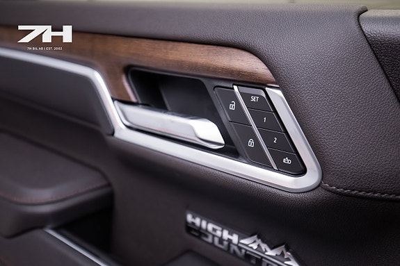 Chevrolet Silverado EV 22 of 28