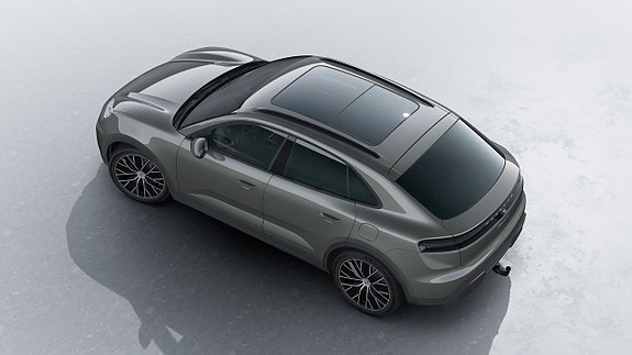 Porsche Macan 4 4 of 5