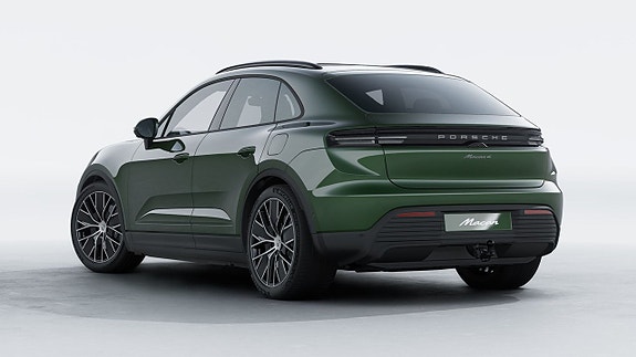 Porsche Macan 4 2 of 5