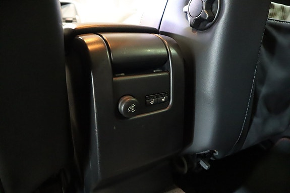 Volvo XC60 19 of 25