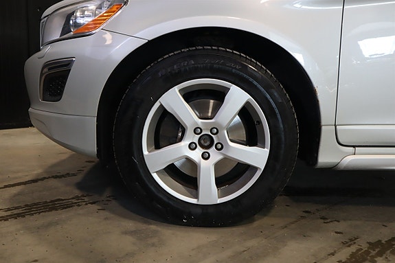 Volvo XC60 21 of 25