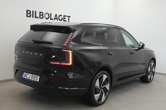 Volvo EX90 6 of 20