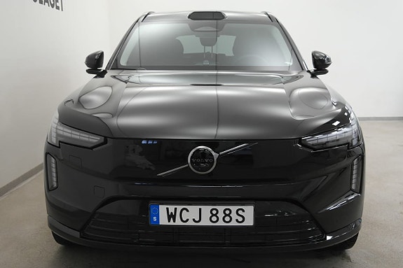 Volvo EX90 7 of 20