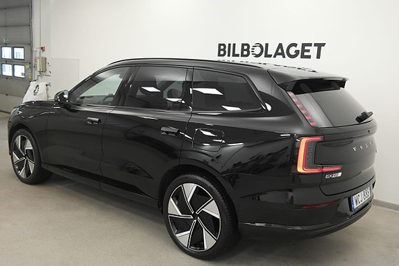 Volvo EX90 5 of 20