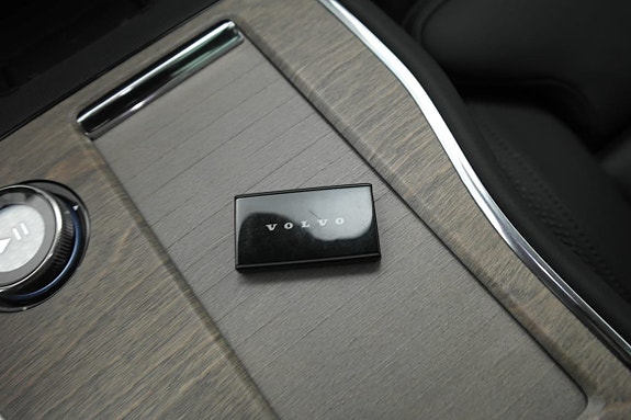 Volvo EX90 12 of 20