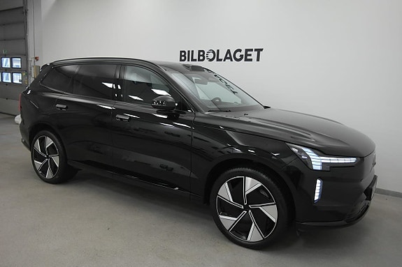 Volvo EX90 2 of 20