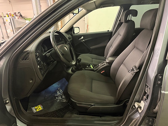 Saab 9-5 6 of 13