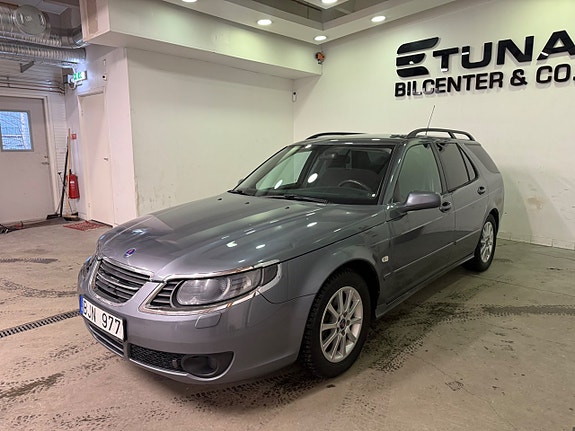 Saab 9-5 4 of 5