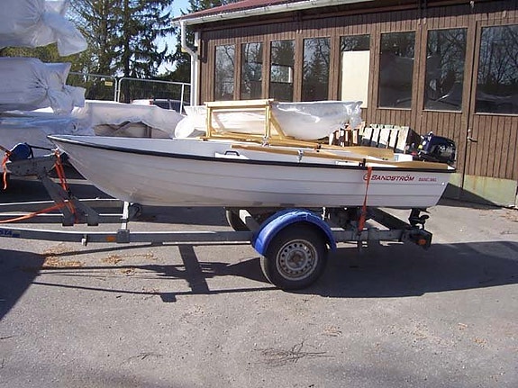 Sandström 425 Basic med Mercury 9.9