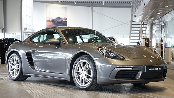 Porsche 718 Cayman