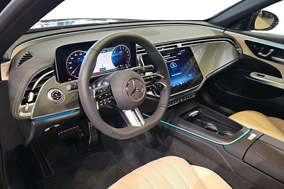 Mercedes-Benz E300 de 6 of 14