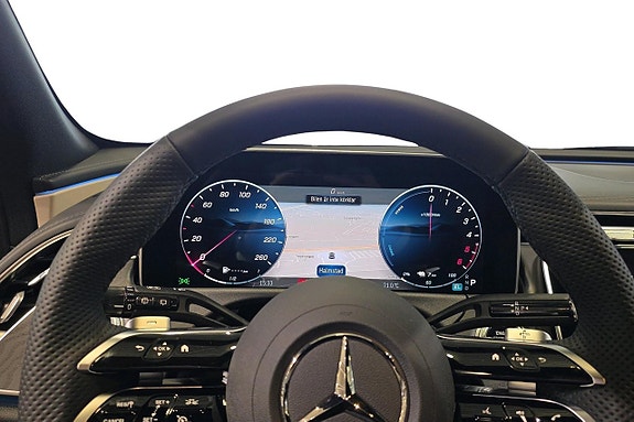 Mercedes-Benz E300 de 7 of 14