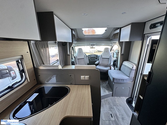 LMC 730 TOURER LIFT | AVDRAGBAR MOMS | SOLCELL | LITIUM 19 of 21
