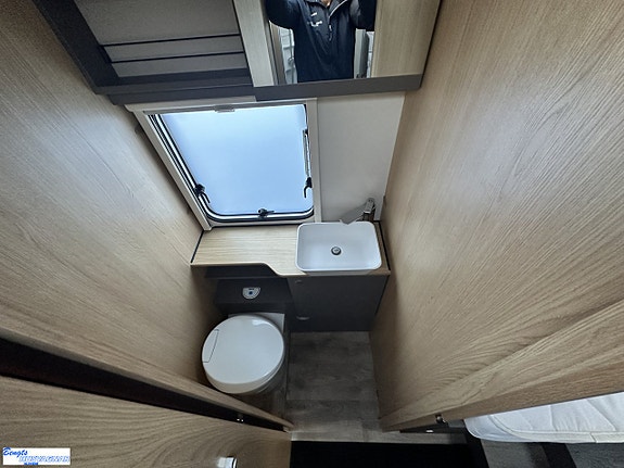 LMC 730 TOURER LIFT | AVDRAGBAR MOMS | SOLCELL | LITIUM 15 of 21