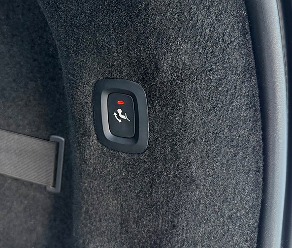 Volvo V90 23 of 28