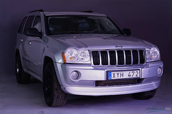 Jeep Grand Cherokee 3 of 16
