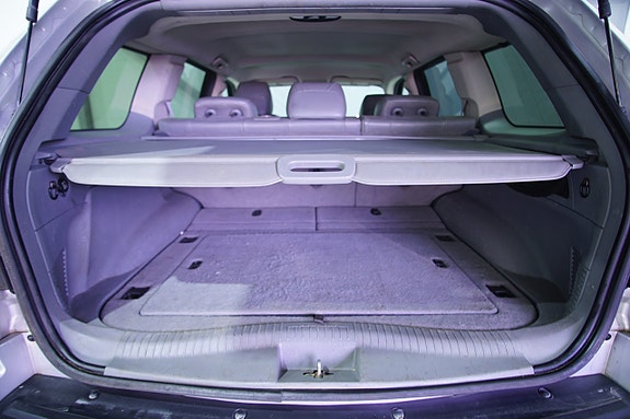 Jeep Grand Cherokee 11 of 16