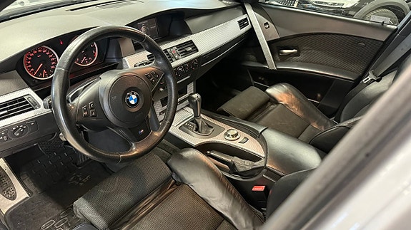 BMW 525 12 of 18