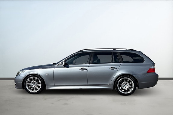 BMW 525 2 of 18