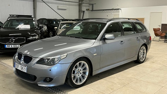 BMW 525 3 of 5