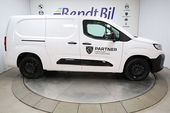 Peugeot e-Partner 13 of 21