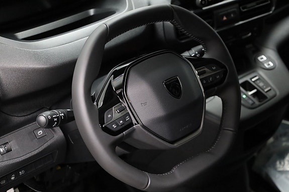 Peugeot e-Partner 6 of 21