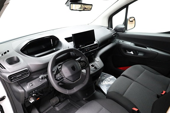 Peugeot e-Partner 4 of 5